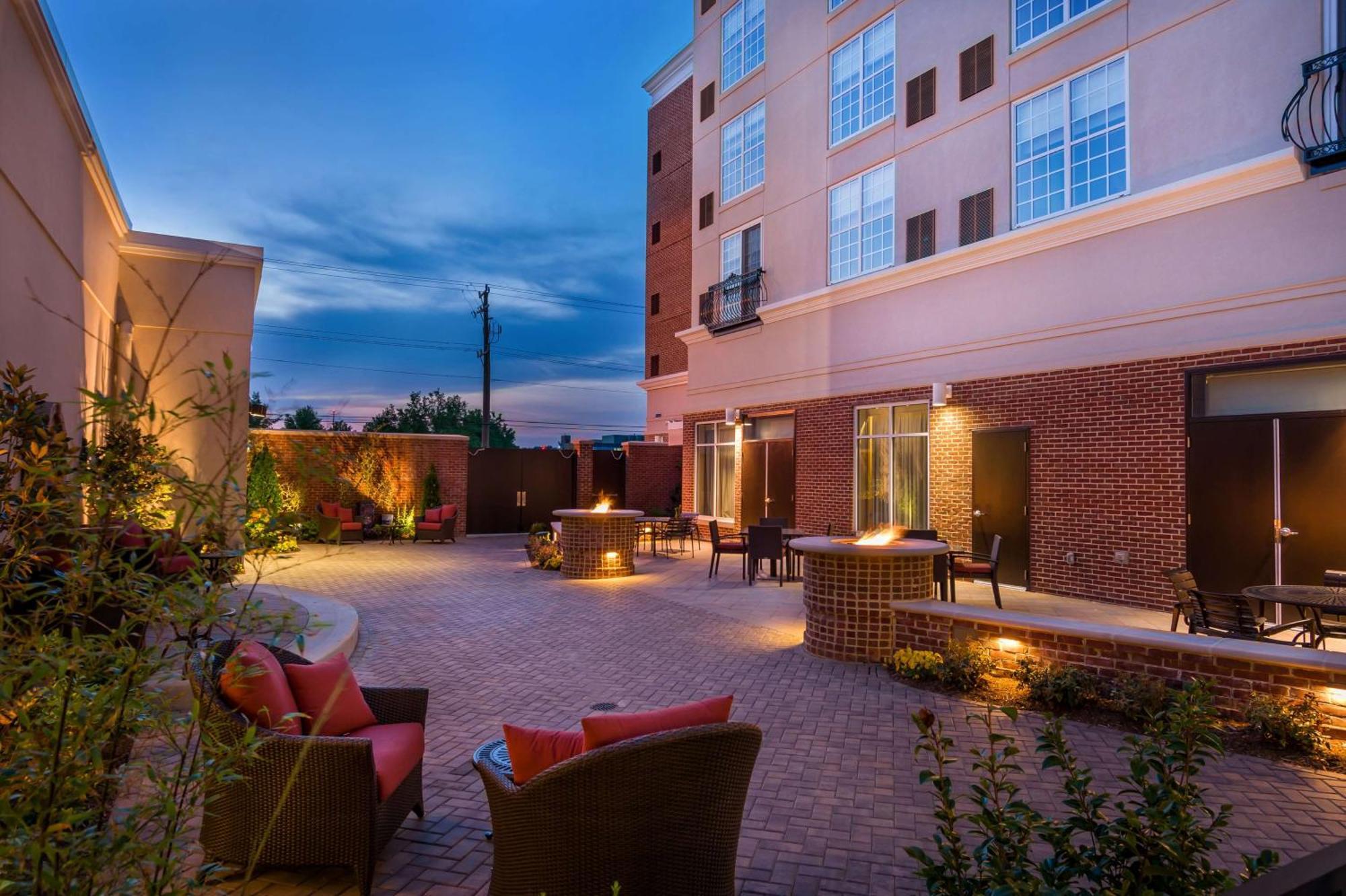 Hyatt Place Fredericksburg At Mary Washington Exterior photo